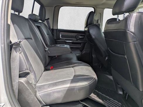 Used 2018 RAM 2500 Laramie w/ Convenience Group AWD/4WD image 20