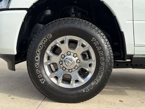 Used 2024 RAM 2500 Laramie w/ Safety Group AWD/4WD image 9