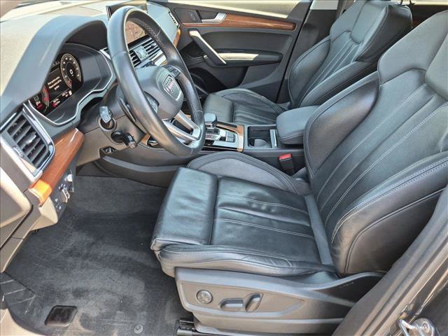 Used 2021 Audi Q5 Prestige w/ Prestige Package AWD/4WD image 17