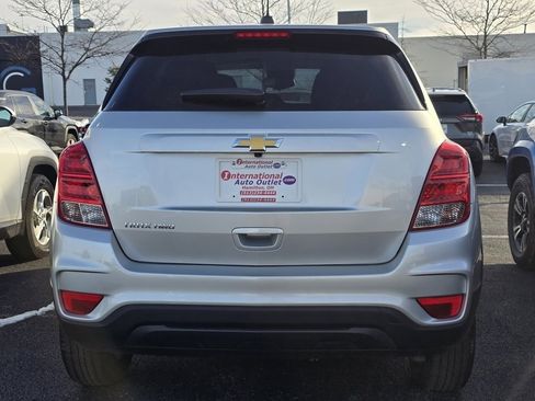 Used 2020 Chevrolet Trax LS w/ Tint and Cruise Package image 6