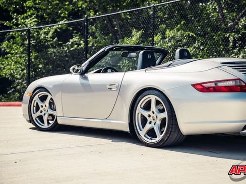 Used 2006 Porsche 911 Carrera RWD image 51