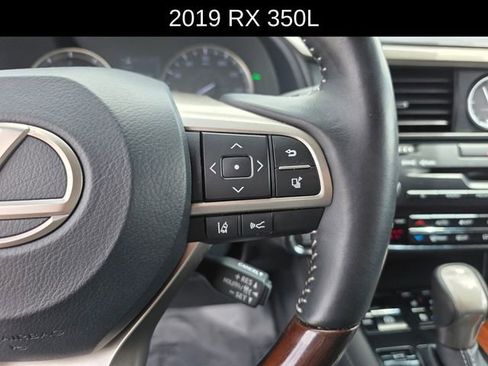Used 2019 Lexus RX 350L FWD image 31
