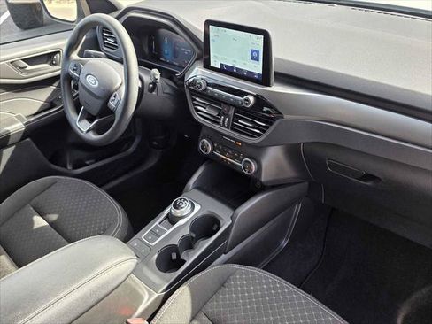 Used 2025 Ford Escape Active AWD/4WD image 10