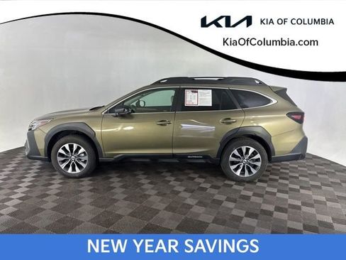 Used 2023 Subaru Outback Limited image 6