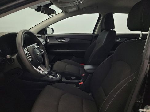 Used 2019 Kia Forte LXS FWD image 17
