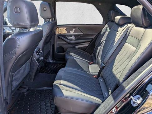 Used 2022 Mercedes-Benz GLE 63 AMG S image 18