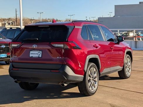 Used 2024 Toyota RAV4 XLE Premium image 3