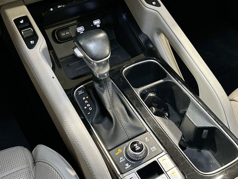 Used 2021 Kia Telluride SX w/ Nightfall Edition Package image 17