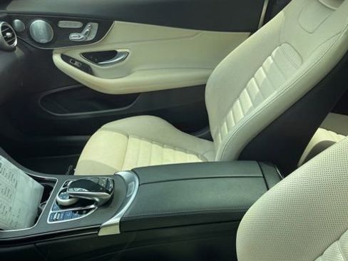 Used 2021 Mercedes-Benz C 300 Coupe image 9