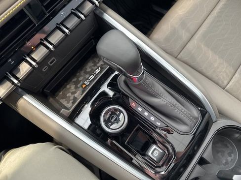 New 2026 Chevrolet Colorado ZR2 w/ Technology Package image 23