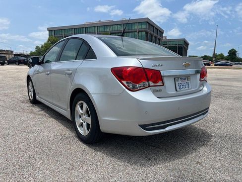 Used 2012 Chevrolet Cruze LT w/ RS Package FWD image 7
