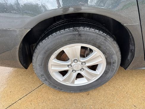 Used 2014 Chevrolet Impala Limited LS image 17