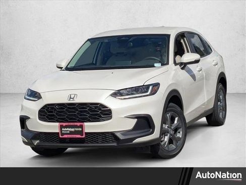 New 2026 Honda HR-V LX image 1