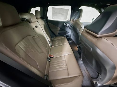 Used 2026 BMW X3 xDrive30 w/ Premium Package image 27