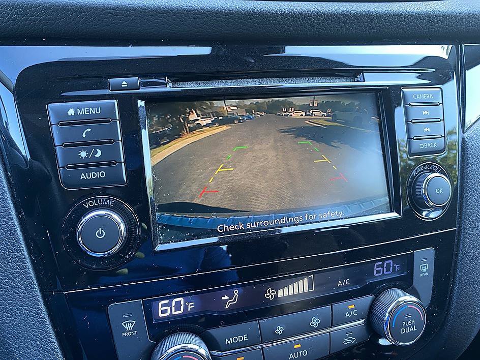 Used 2019 Nissan Rogue Sport SV AWD/4WD image 19