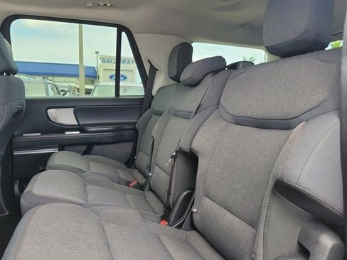 Certified 2025 Ford Expedition Active RWD image 18