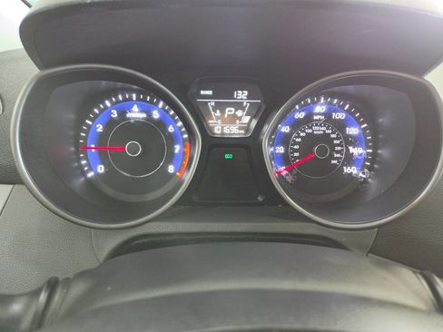 Used 2016 Hyundai Elantra SE w/ Option Group 02 FWD image 34