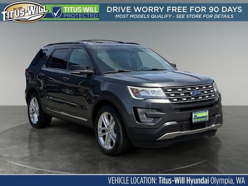 Used 2017 Ford Explorer XLT w/ Equipment Group 202A AWD/4WD image 1