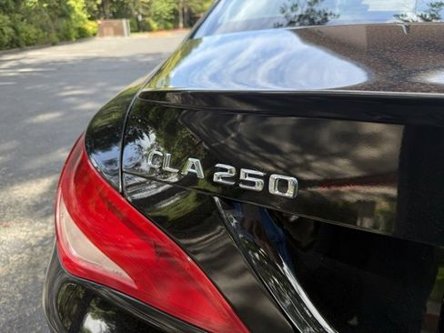 Used 2014 Mercedes-Benz CLA 250 4MATIC image 28