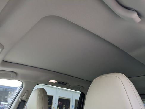 New 2026 Subaru Ascent Limited AWD/4WD image 21