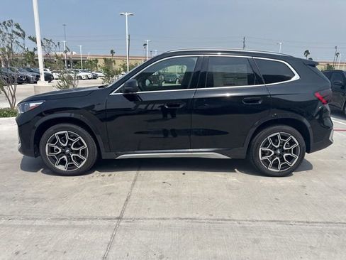 New 2026 BMW X1 xDrive28i w/ Convenience Package AWD/4WD image 3