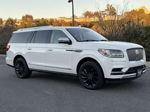 Used 2020 Lincoln Navigator L Black Label image 8