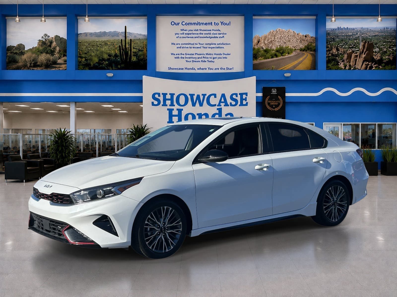Used 2022 Kia Forte GT-Line w/ GT-Line Premium Package FWD image 2