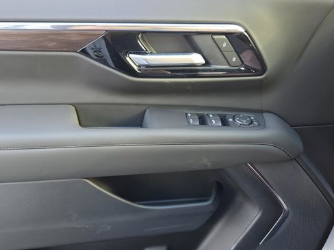 New 2026 Chevrolet Tahoe LS w/ LPO, Dark Essentials Package image 13