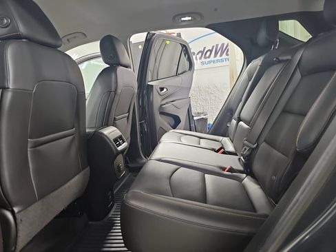 Used 2020 Chevrolet Equinox Premier FWD image 18