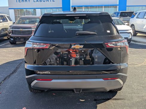New 2026 Chevrolet Equinox LT w/ Convenience Package II image 7