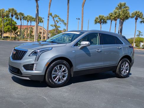 Certified 2023 Cadillac XT5 Premium Luxury w/ LPO, Premium Carpet Package image 2