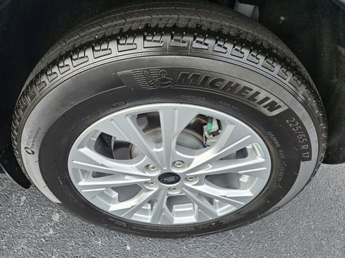 Used 2023 Ford Escape Active image 14