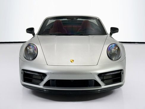 Used 2022 Porsche 911 Carrera GTS RWD image 2