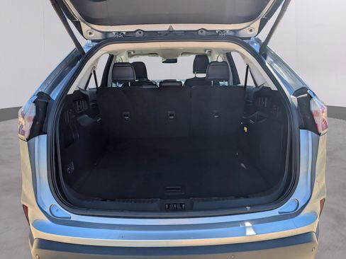 Used 2023 Ford Edge Titanium image 21