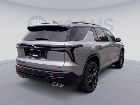 New 2026 Chevrolet Traverse RS image 7