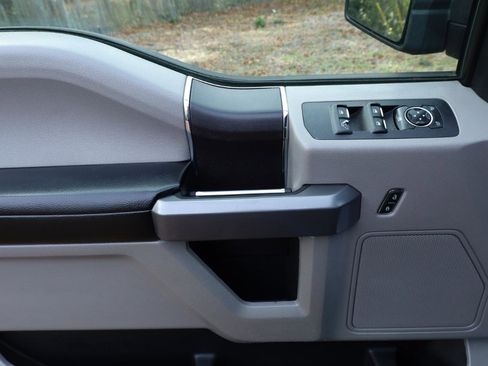 Used 2019 Ford F150 XLT w/ Equipment Group 301A Mid image 35