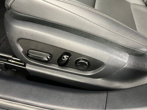 Used 2025 Lexus ES 350 image 24