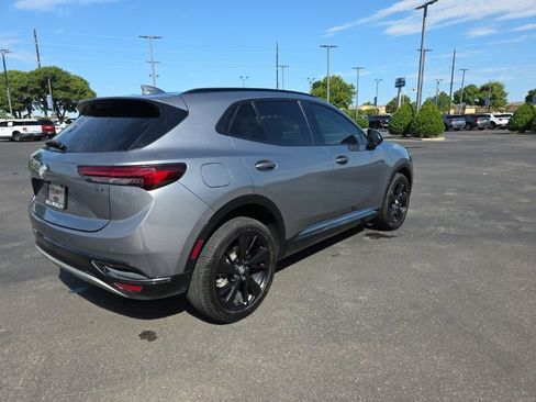 Used 2022 Buick Envision Preferred FWD image 7