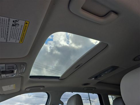 Used 2020 Kia Telluride SX image 30