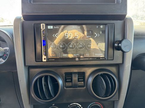 Used 2008 Jeep Wrangler Rubicon w/ PWR Convenience Group image 23