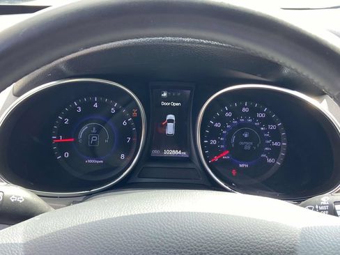 Used 2015 Hyundai Santa Fe Sport w/ Option Group 03 AWD/4WD image 36