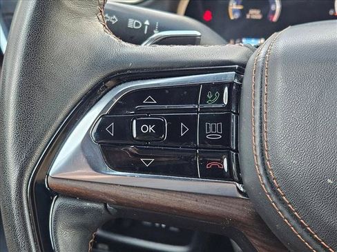 Used 2023 Jeep Grand Cherokee Summit w/ Luxury Tech Group V RWD image 14