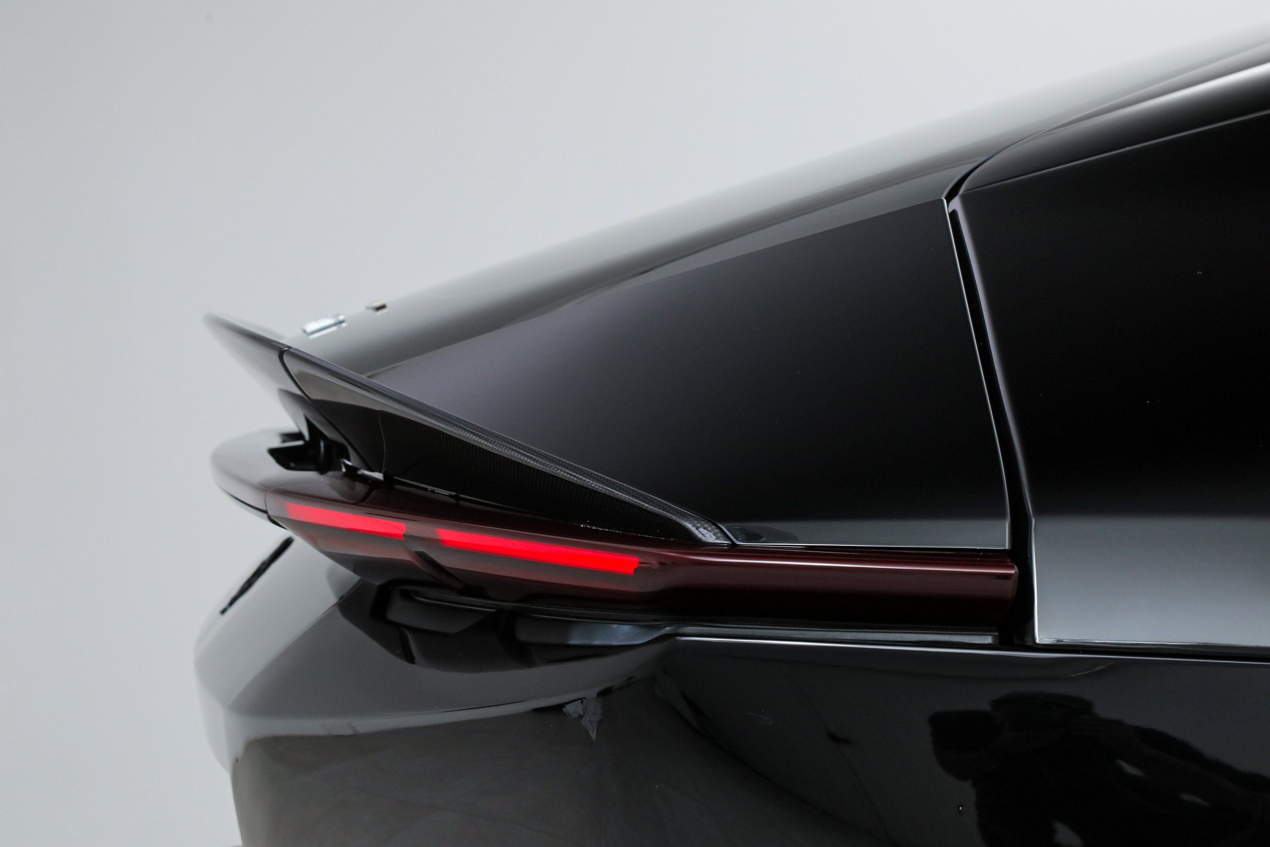 Certified 2025 Ferrari 12Cilindri RWD image 32