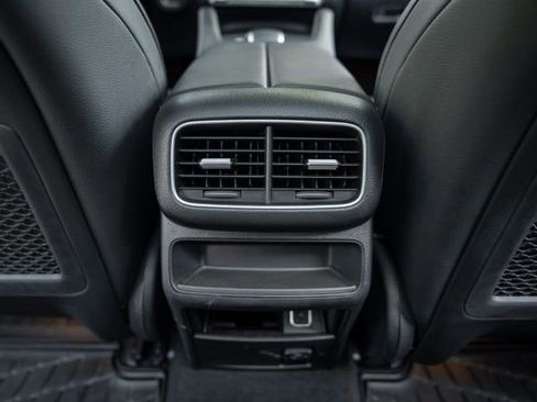 Used 2023 Mercedes-Benz GLE 450 4MATIC image 45