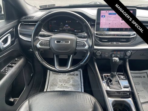 Used 2022 Jeep Compass High Altitude AWD/4WD image 19