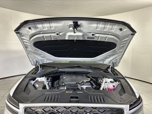 New 2026 Genesis GV70 2.5T Select AWD/4WD image 18
