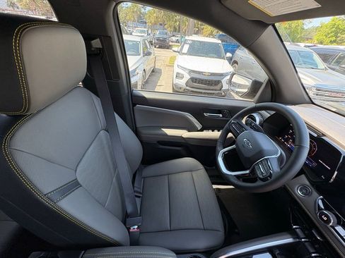 New 2026 Chevrolet Colorado ZR2 AWD/4WD image 26