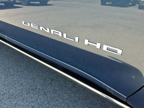 New 2026 GMC Sierra 2500 Denali Ultimate w/ Max Trailering Package AWD/4WD image 11