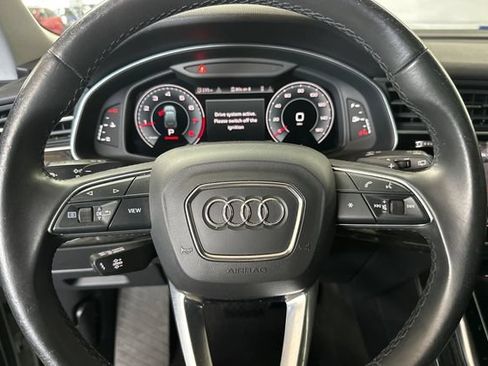 Used 2022 Audi Q7 2.0T Premium w/ Convenience Package AWD/4WD image 29