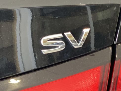 Used 2023 Nissan Versa SV FWD image 12